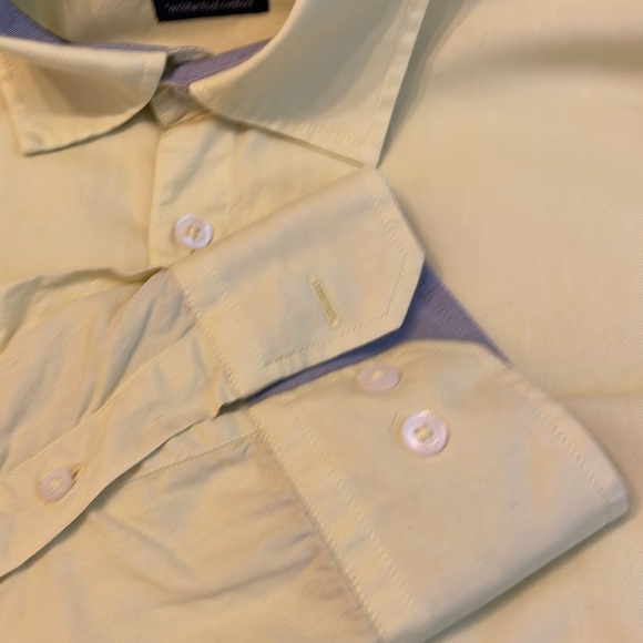 Such a cool men’s summer/ fall long sleeve shirt. - Picture 5 of 5